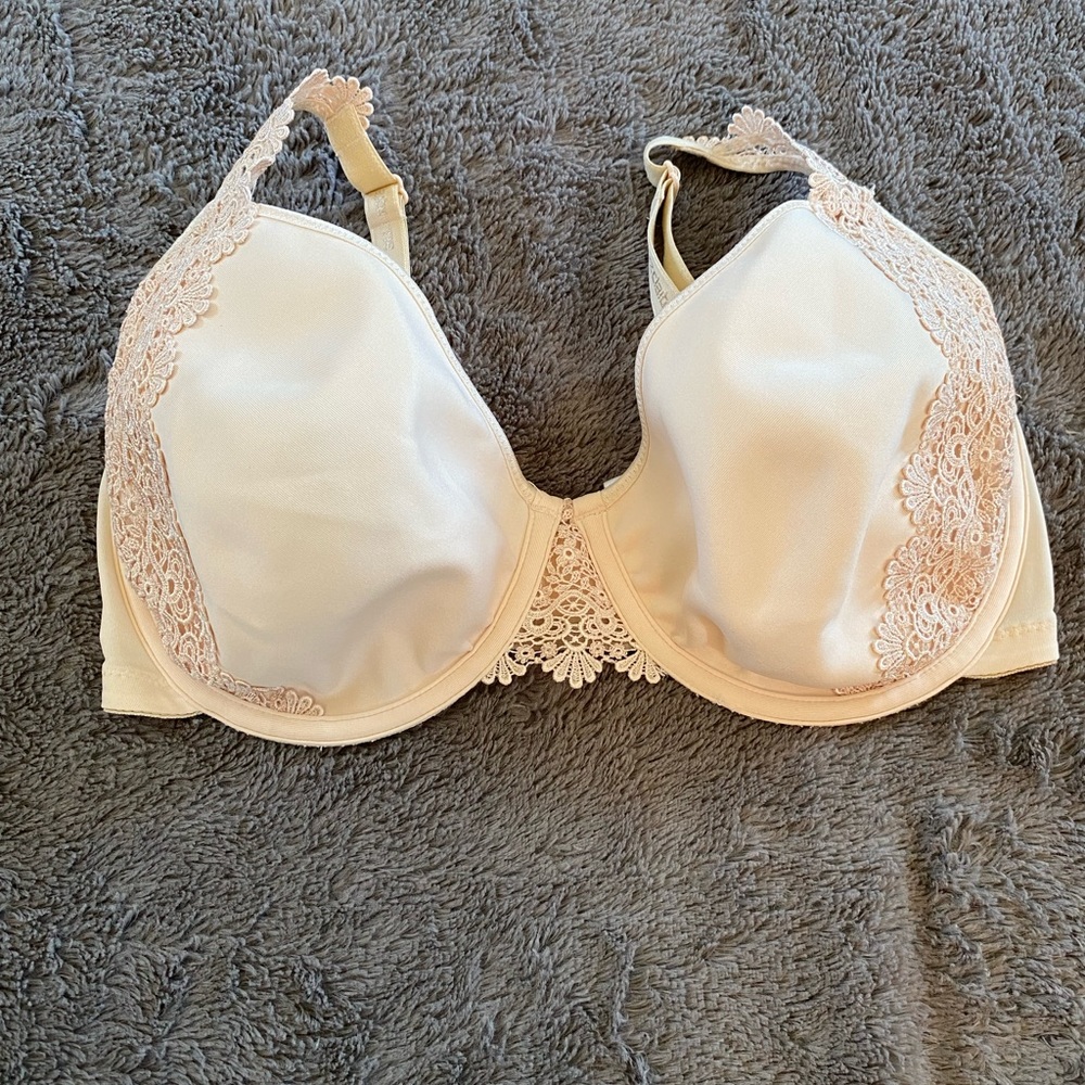 Liz Claiborne Underwire 34DD Bra